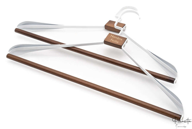 perchas_de_metal_y_madera