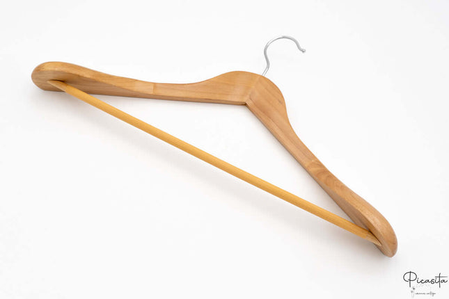 Perchas Hombro Ancho Tono Claro