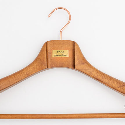 Perchas para Boutique de Lujo