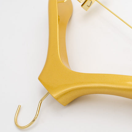 Personalisierte goldene Kleiderbügel