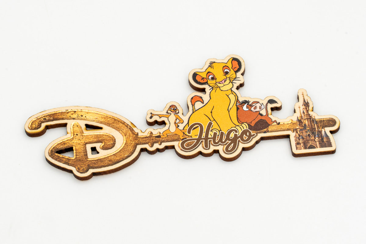 Disney giltza izen pertsonalizatuarekin eta Lehoi Erregea filmeko pertsonaiekin