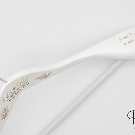 Percha Personalizada de Boda Hombros Anchos