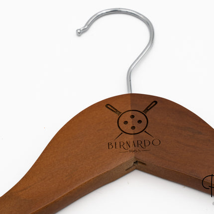 Perchas de Madera con Pinzas