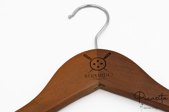 Perchas de Madera con Pinzas