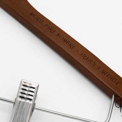 Perchas de Madera con Pinzas