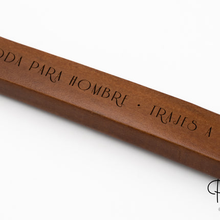 Perchas de Madera con Pinzas