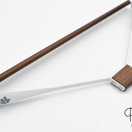 Perchas de Metal y Madera