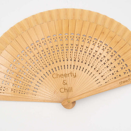 Abanicos de Madera y Tela 46cm Calado