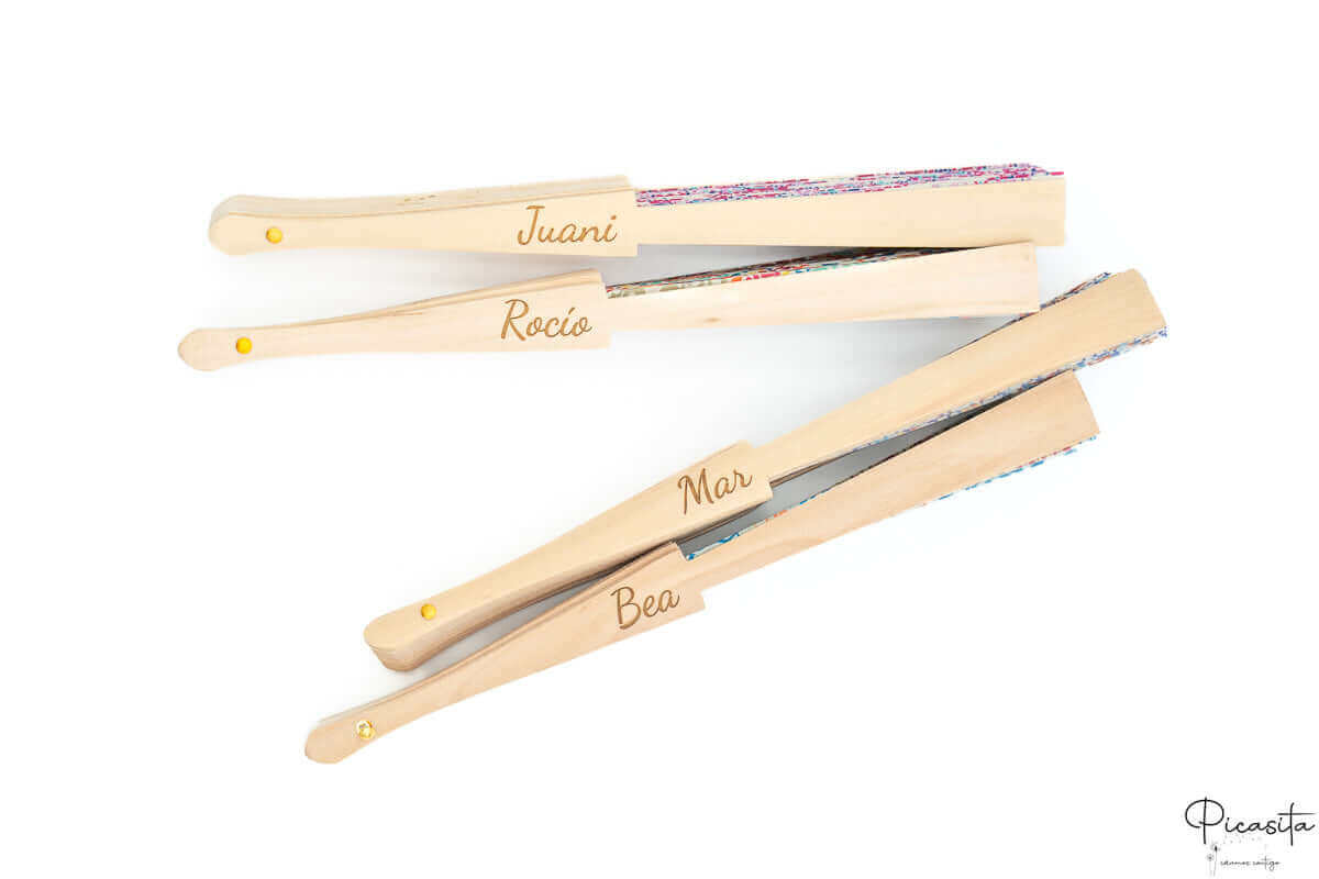 Abanicos de Madera y Tela Estampados Personalizados