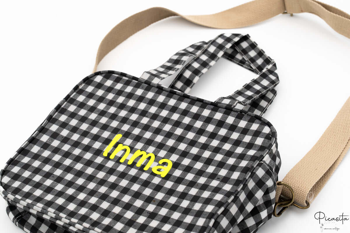 bolsa_de_muda_bebe_y_guarderia_sencilla