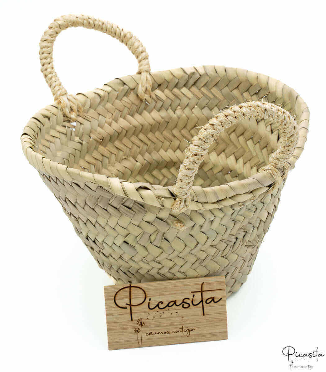 Cesta base de palma tamaño S para preparar el regalo; el contenido se elige en el constructor