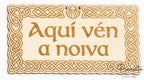 Cartel Aqui Llega la Novia
