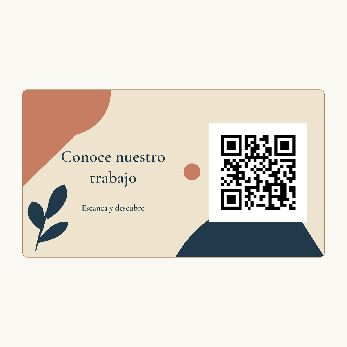 Simulación de placa corporativa con qr personalizada · ejemplo 1