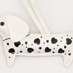 Perro Salchicha / Blanco Corazones Negros