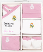 Real Madrilen multzo arrosa bere kutxan, izena kamisetan duela