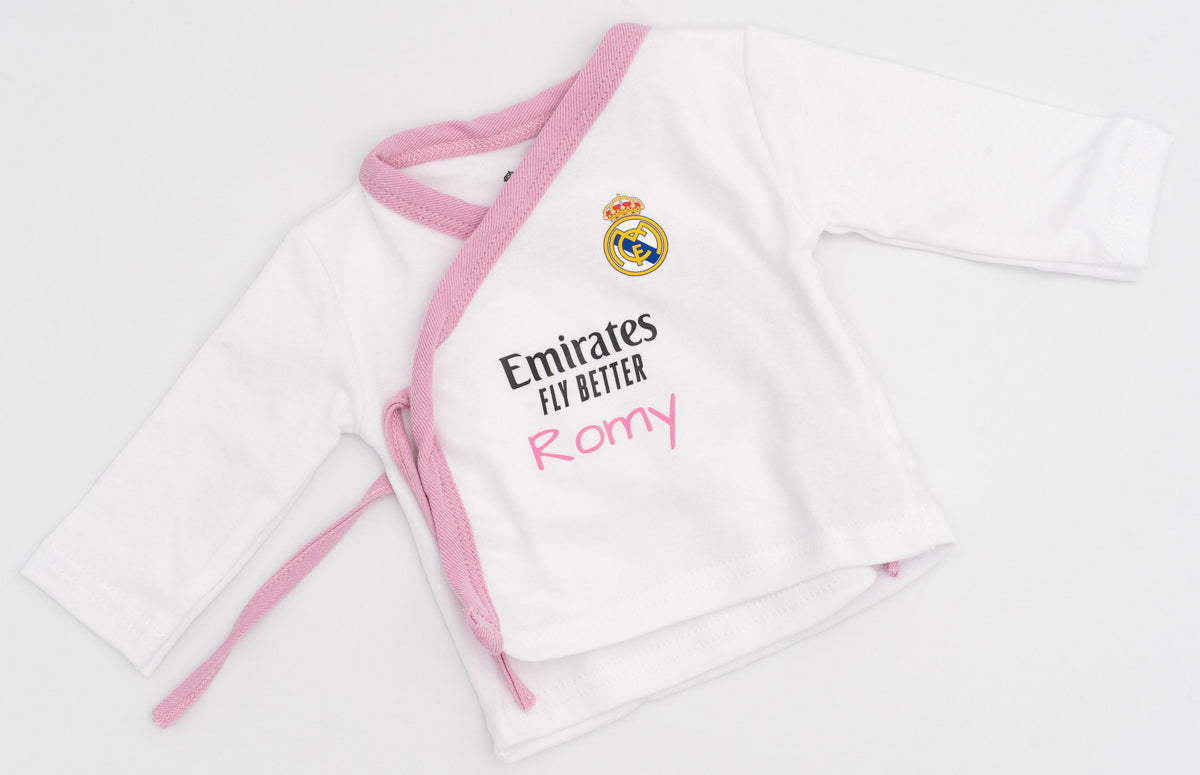 Real Madrilen multzoko neskaren kamiseta, Romy izena arrosaz