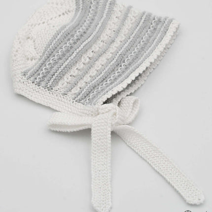 gorro_recien_nacido_blanco_y_gris_modelo_13