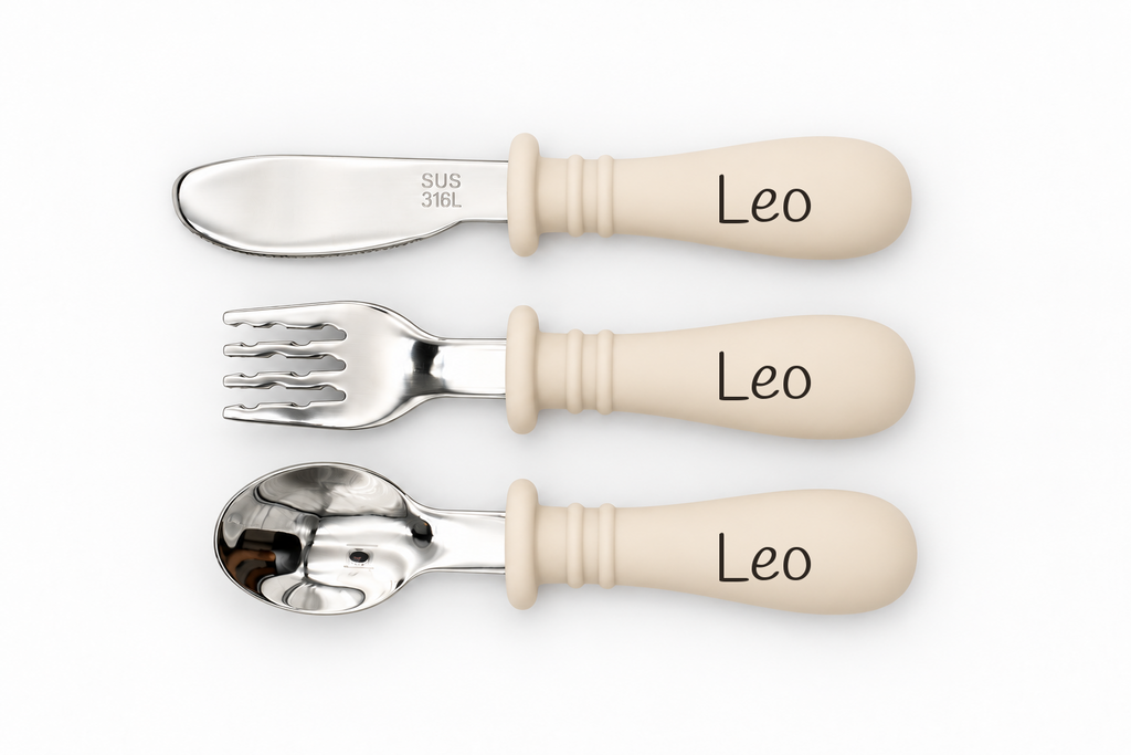 Cubiertos infantiles personalizados · Crema · nombre Leo