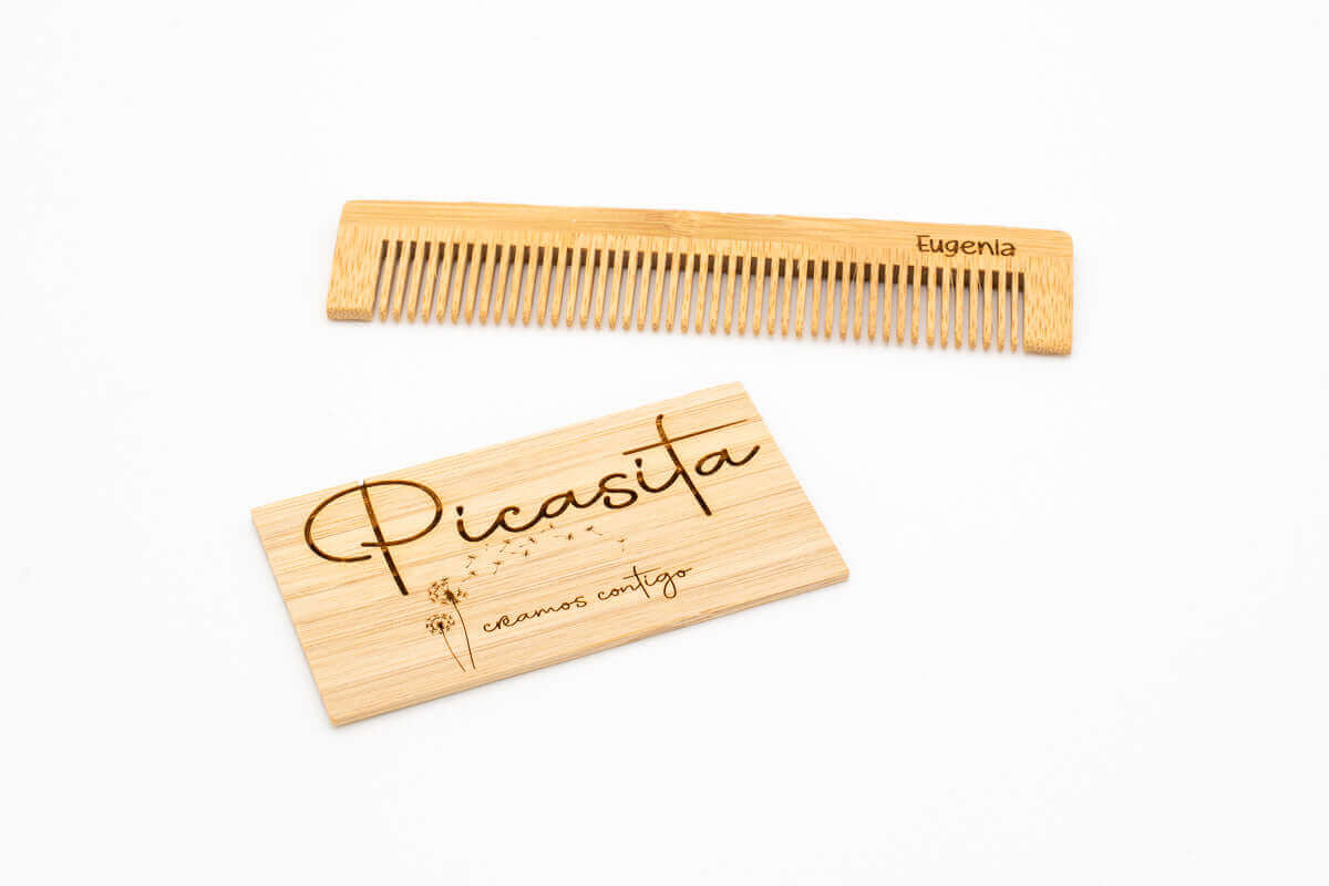 Peine de Madera Personalizado Bambú