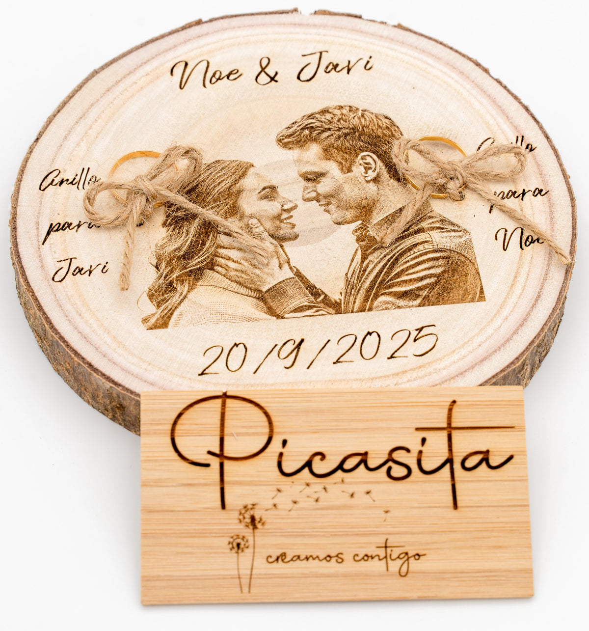 porta_alianzas_de_madera_natural_personalizado
