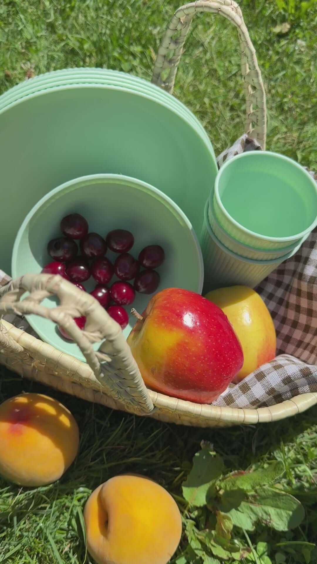 Cesta de Picnic para Saír a Comer no Campo