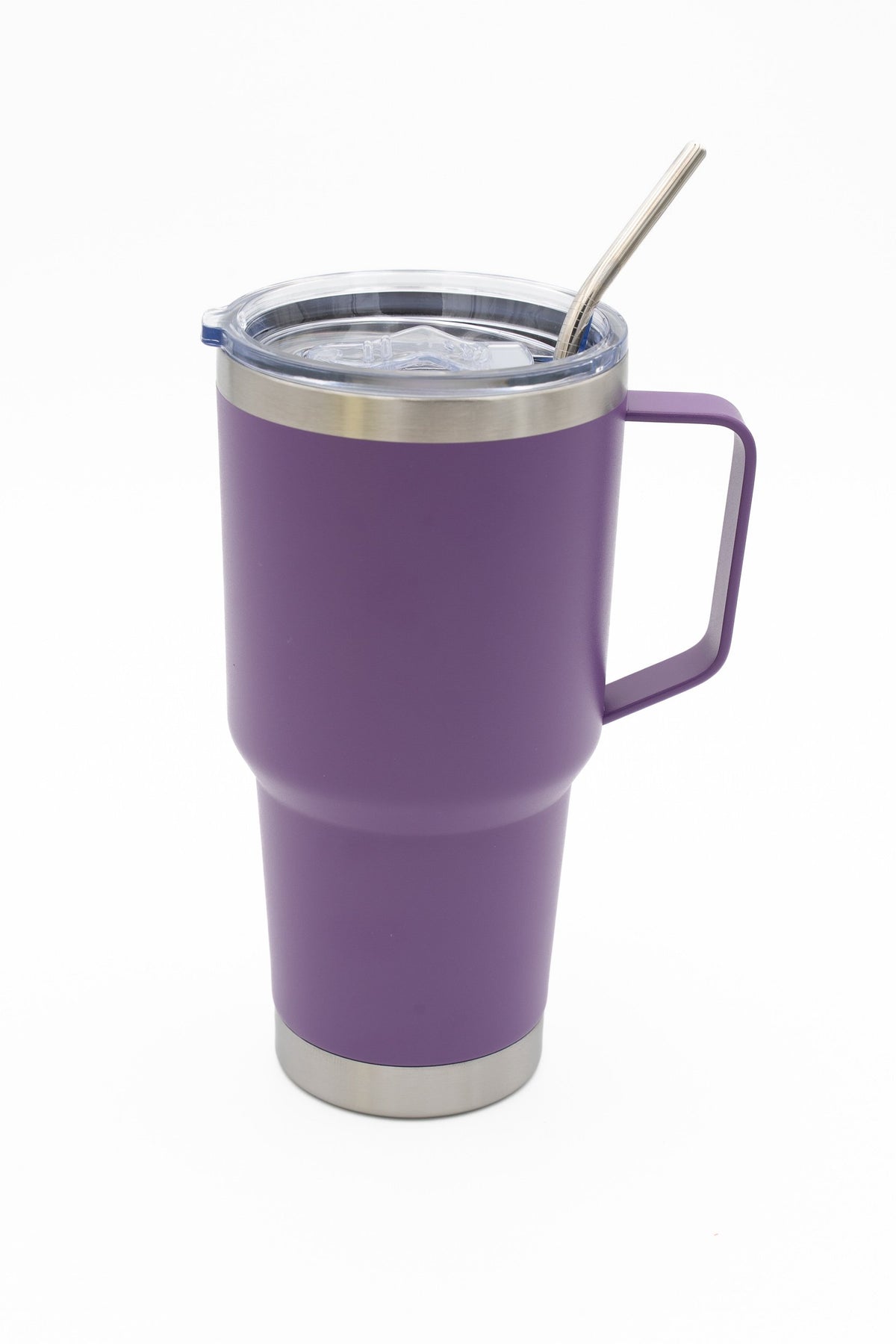 Vaso térmico de cor púrpura con asa e palliña metálica nunha tapa transparente.