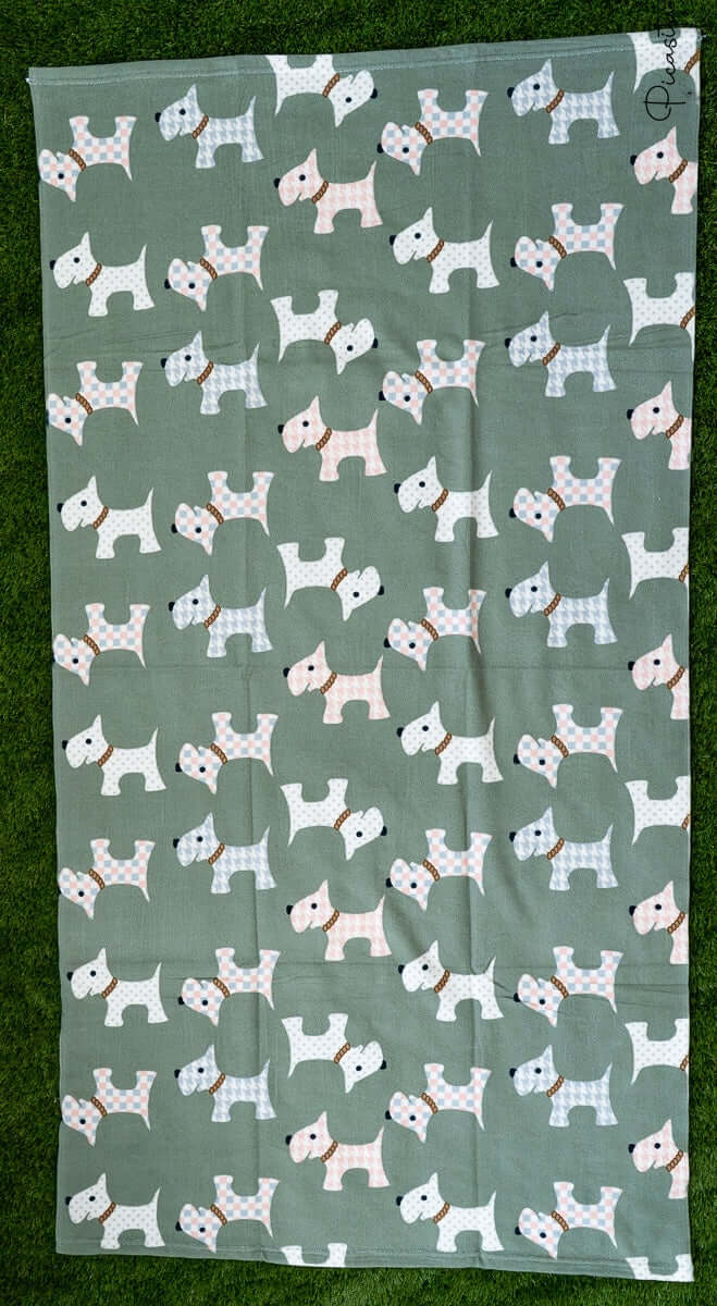 Toalla Playera Perritos (90x170) (Verde)