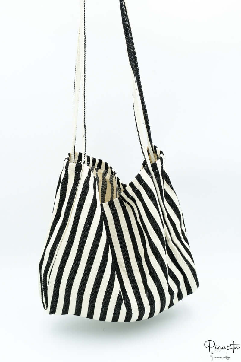 Tote Bag Personalizado con Parche de Cuero PU Negro